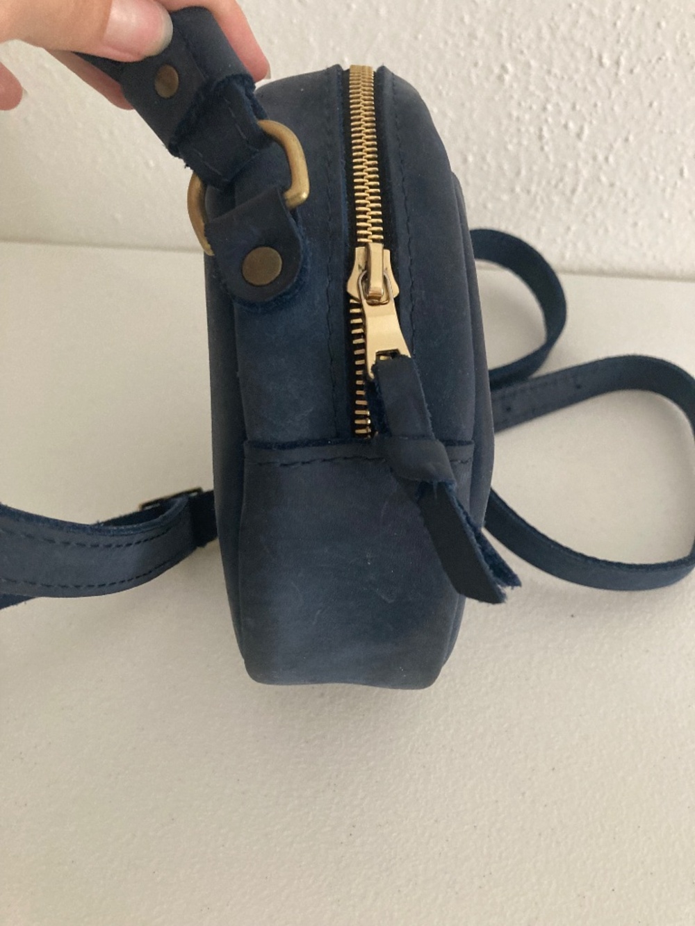 Portland Leather Round Crossbody Bag Dark Blue Firm Leather, fair condition - Picture 7 of 12
